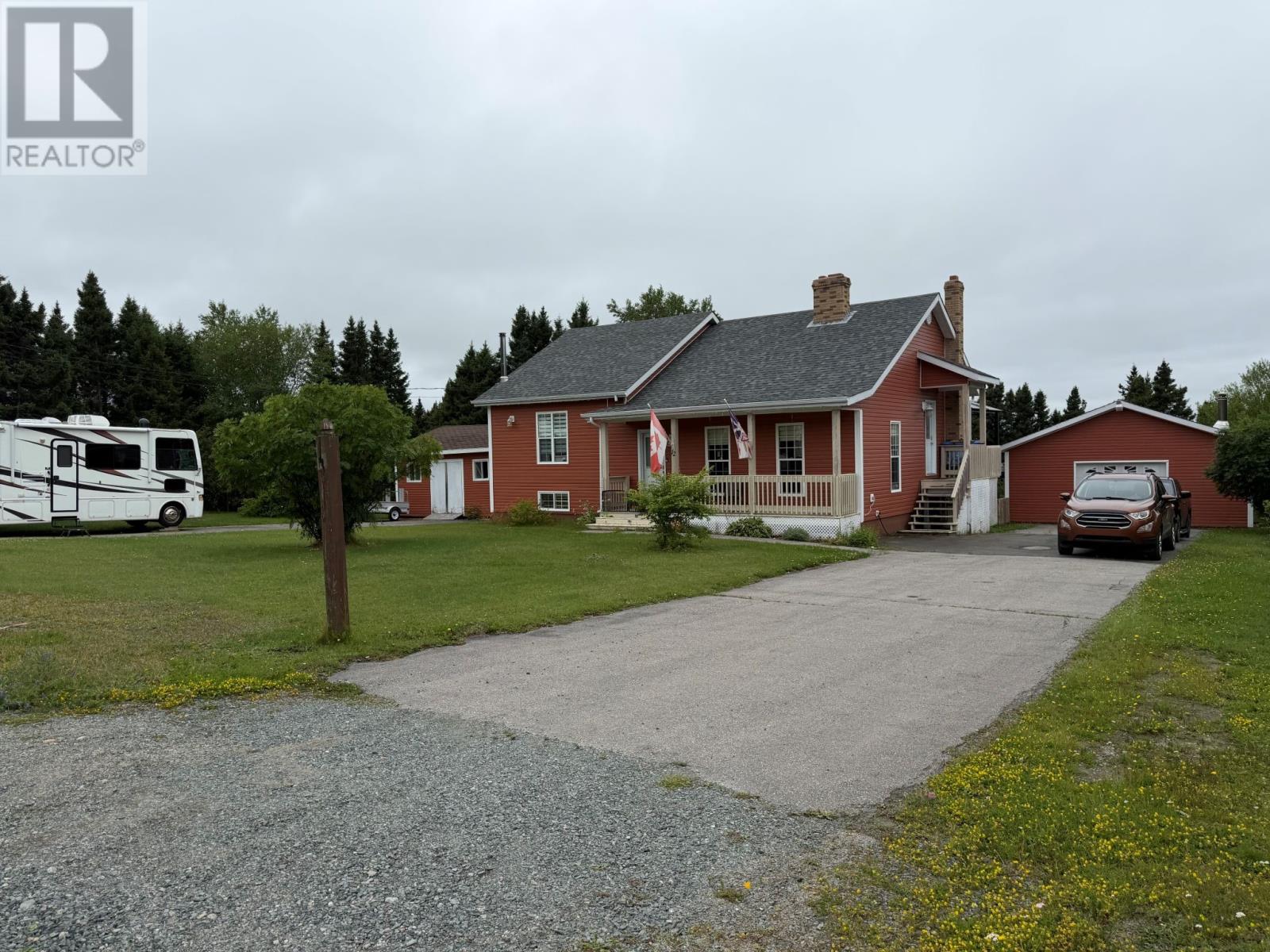 12 Pine Tree Road Photo de la propriété 1