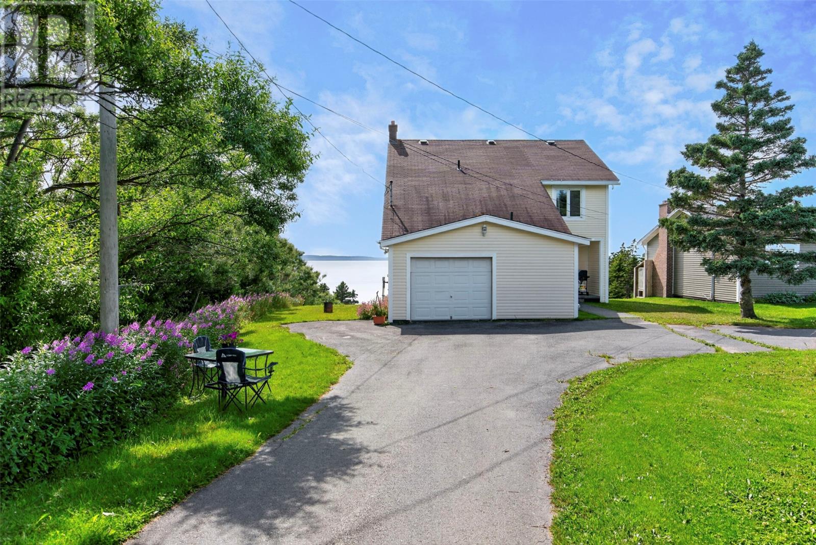 109 Trinity South Highway Property Photo 2