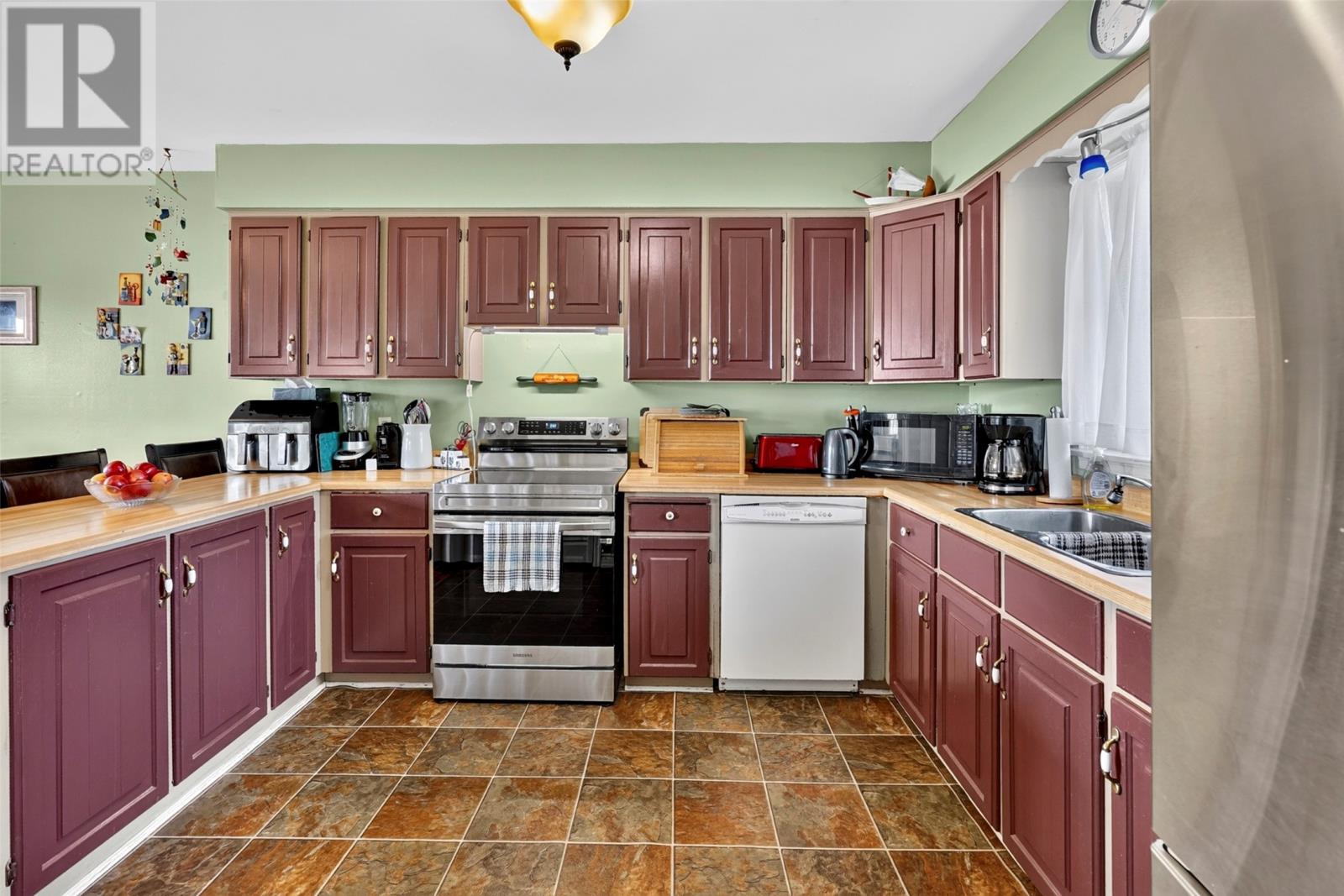 109 Trinity South Highway Property Photo 15