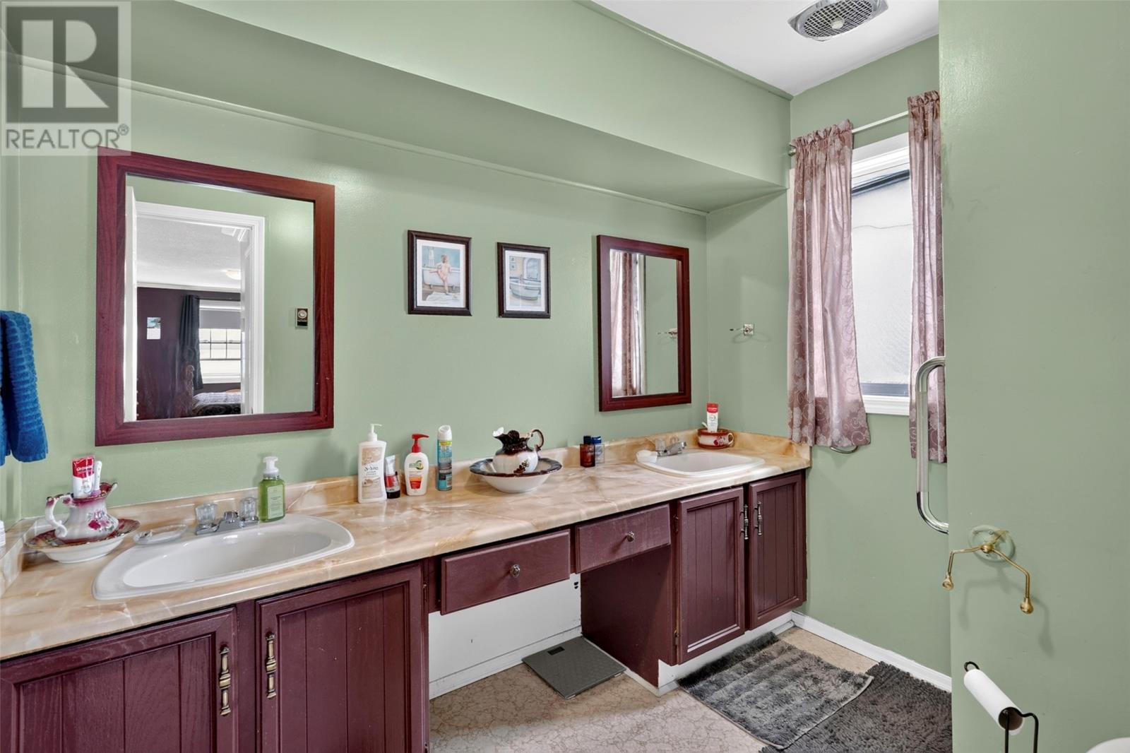 109 Trinity South Highway Property Photo 34