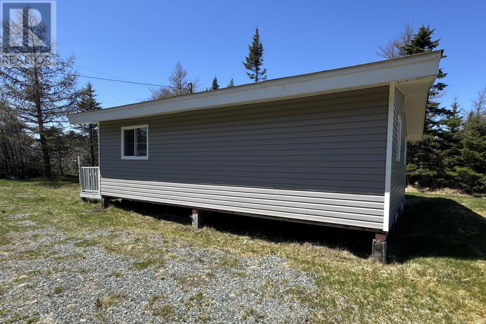 82 Mobile First Pond Road Property Photo 2