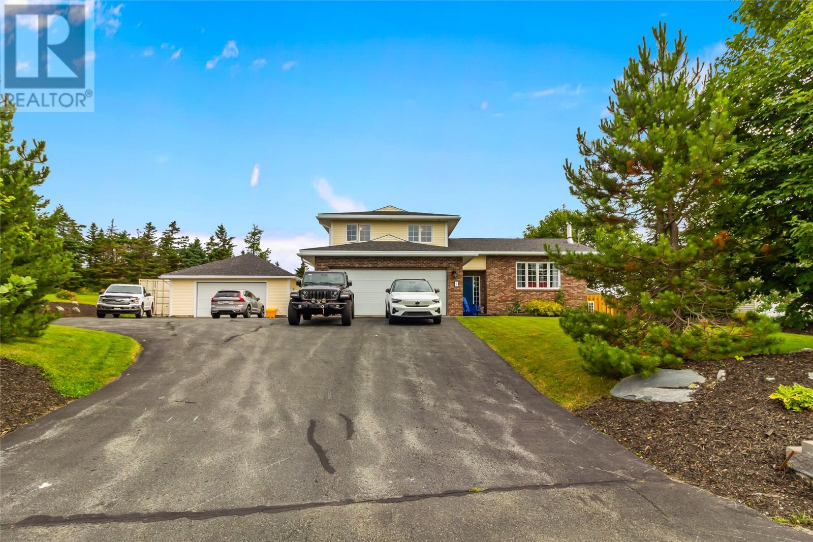 8 Plateau Park Property Photo 1