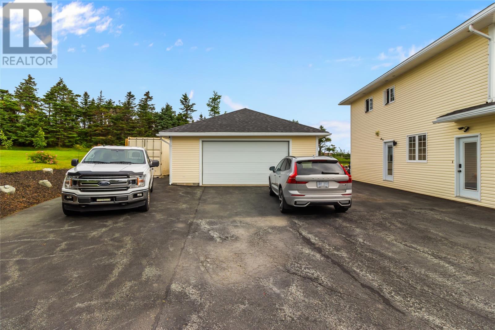 8 Plateau Park Property Photo 39