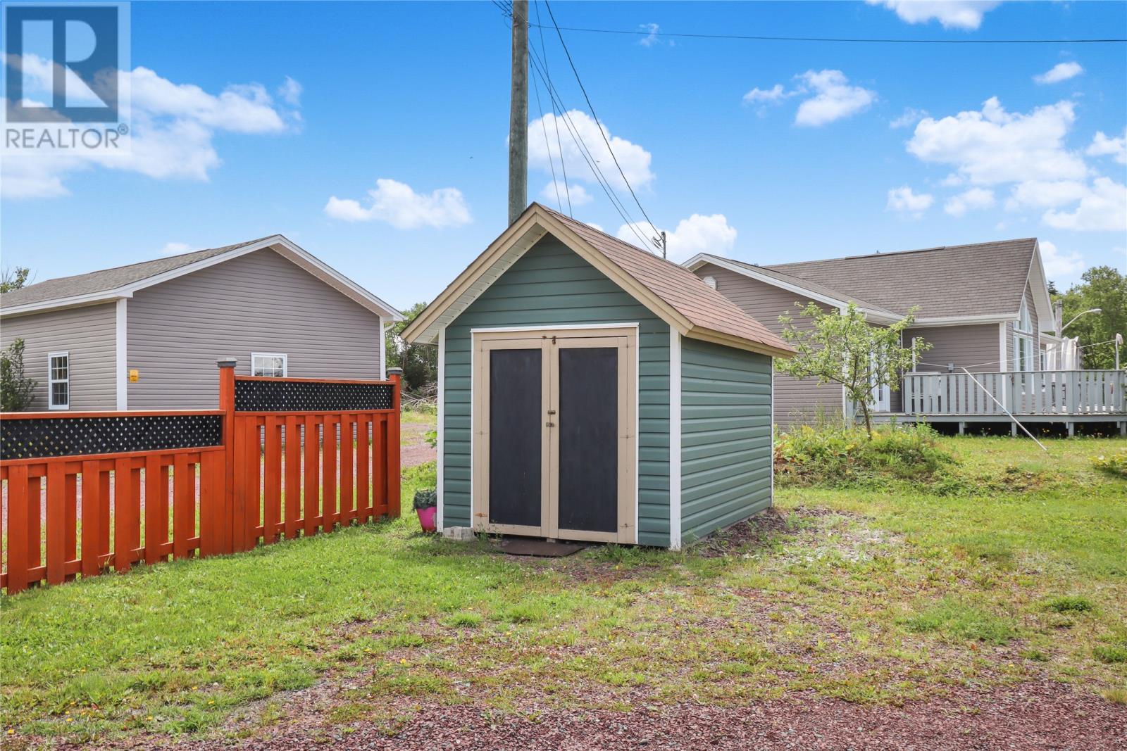 1 Thornes Road Property Photo 19
