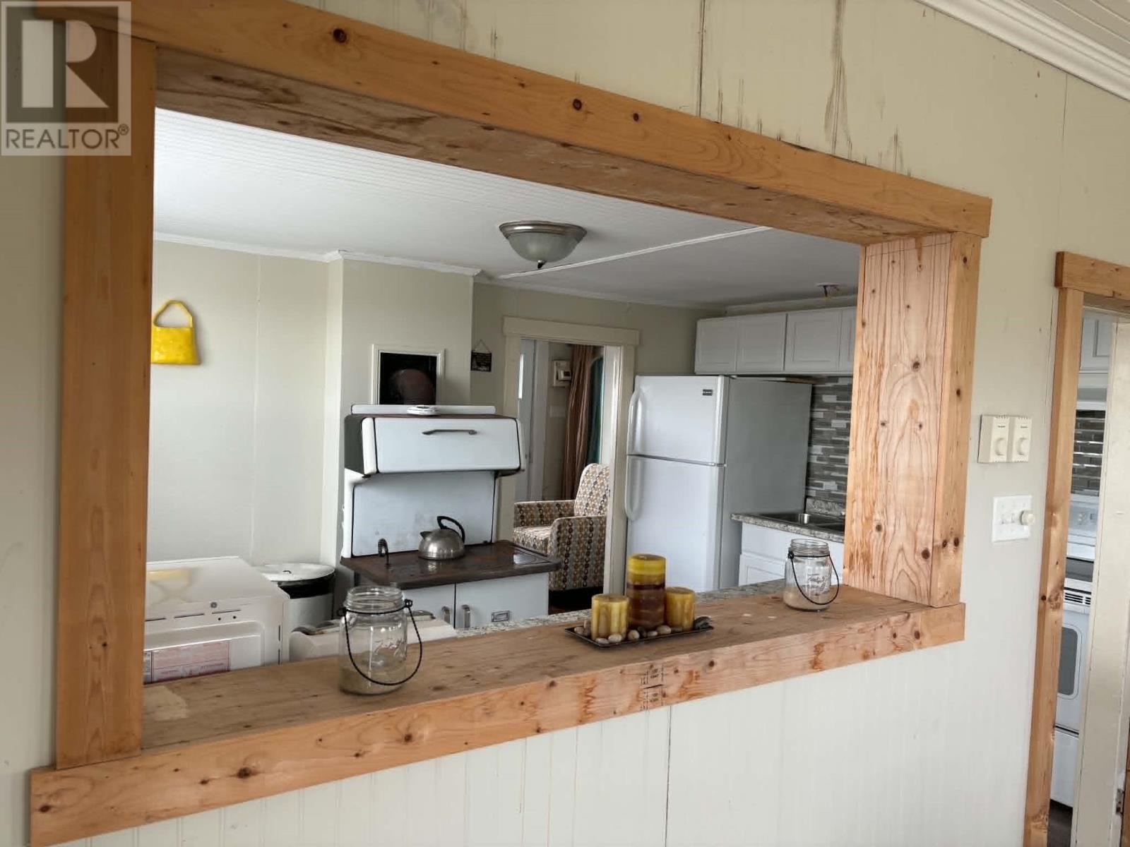 5 Amy's Hole Road Property Photo 4