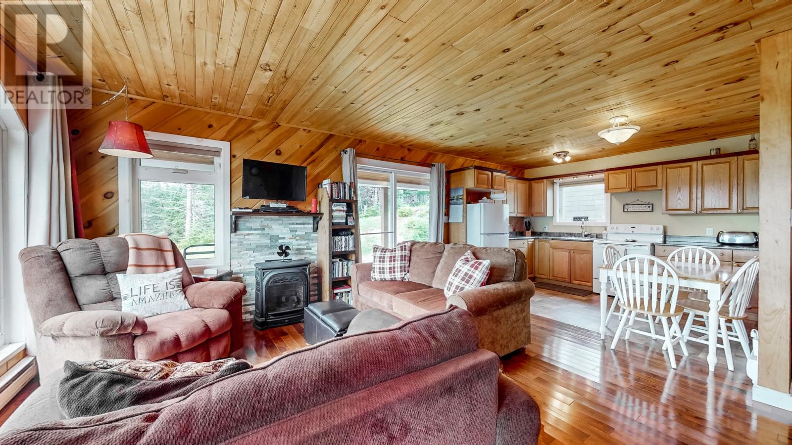 248 Main (route 93) Road Property Photo 8