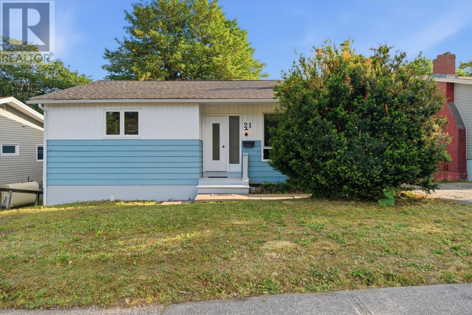 21 Harris Road Property Photo 1
