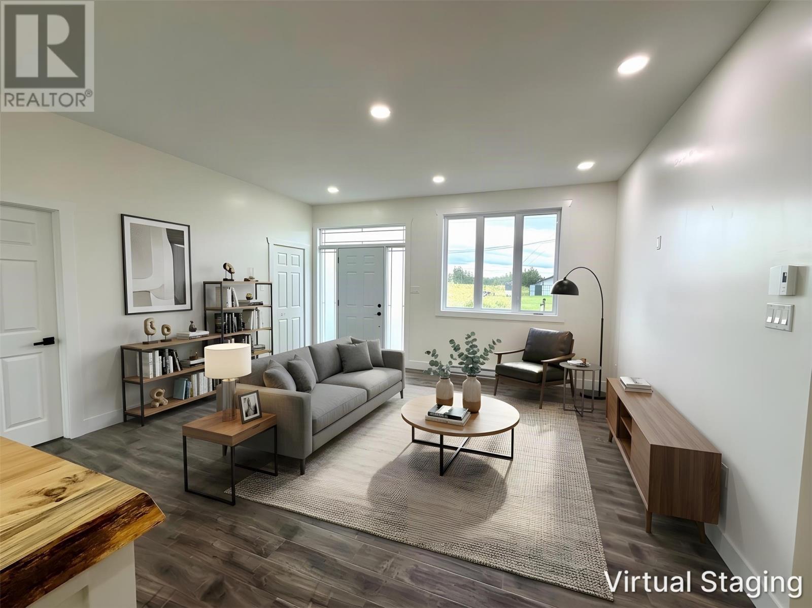 21 Pieroway Drive Property Photo 15