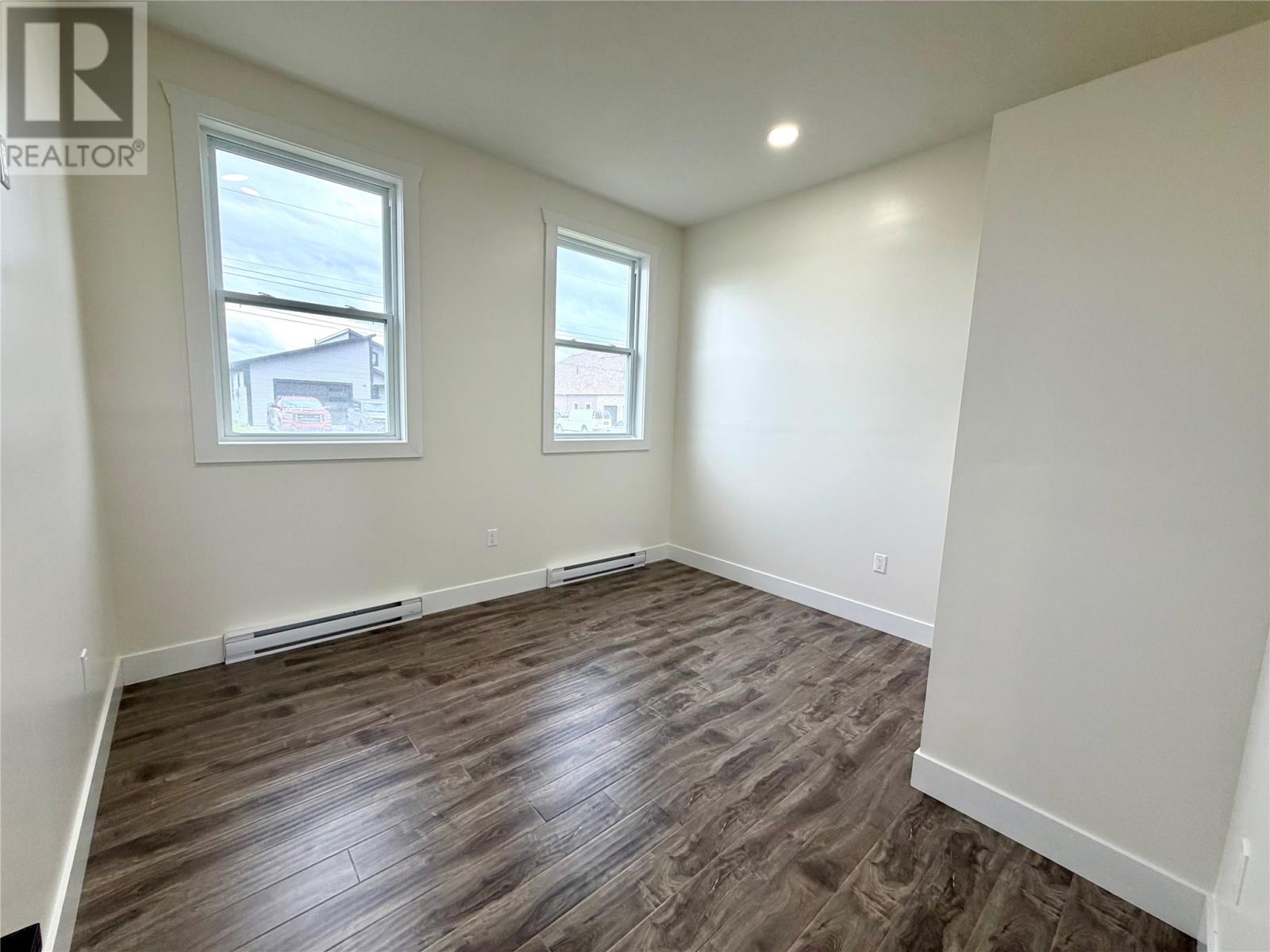 21 Pieroway Drive Property Photo 23