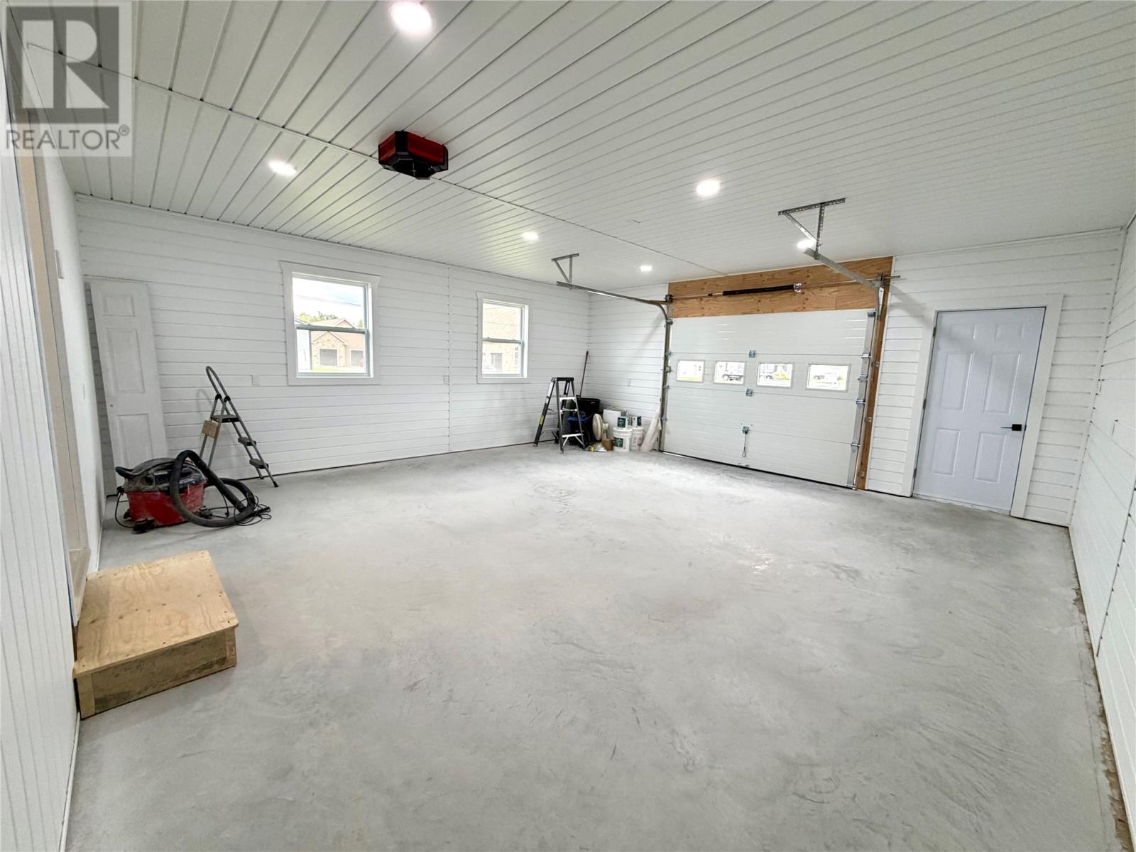 21 Pieroway Drive Property Photo 31