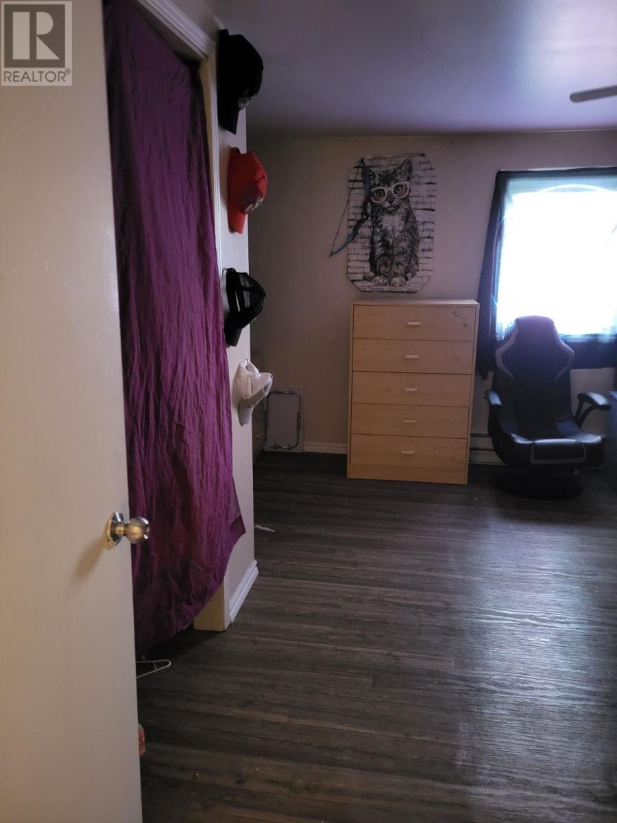 2 Tourout's Lane Property Photo 21