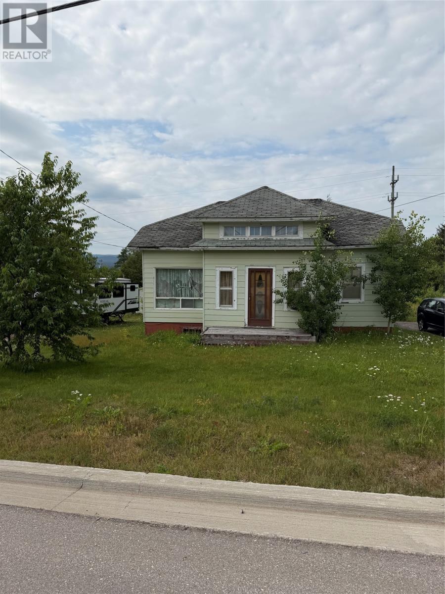 11 Garden Road Property Photo 1