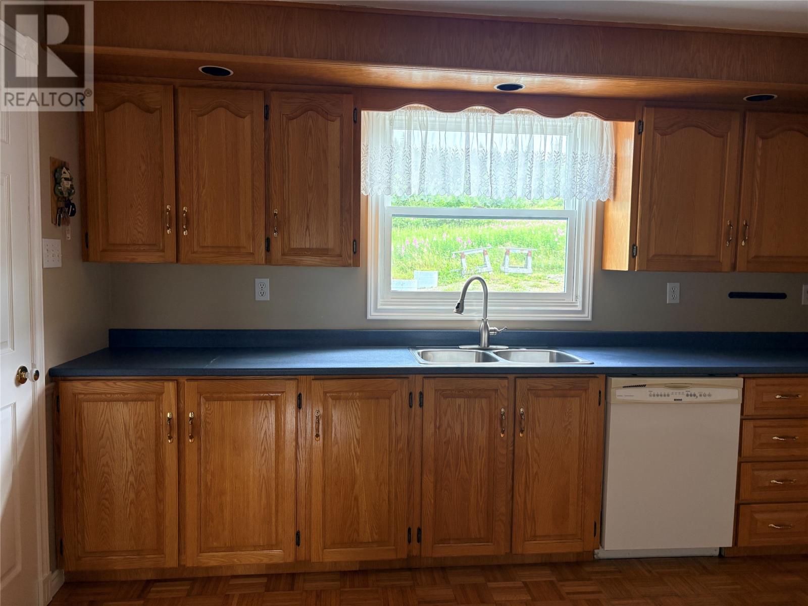 79 Harbour Drive Property Photo 16