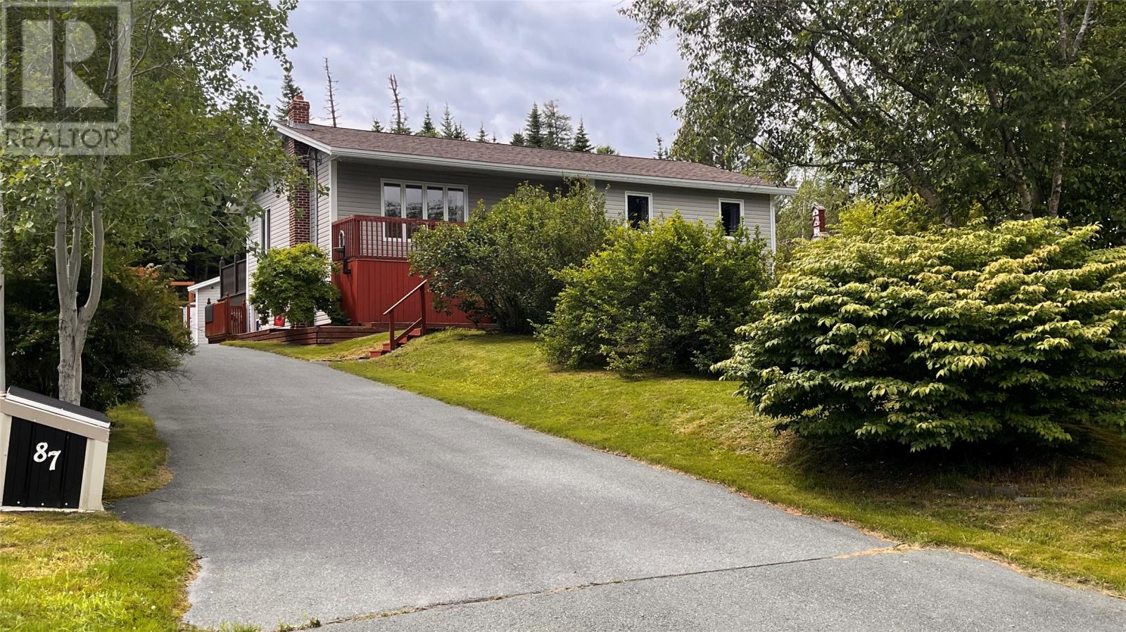 87 Dunn's Lane Property Photo 1