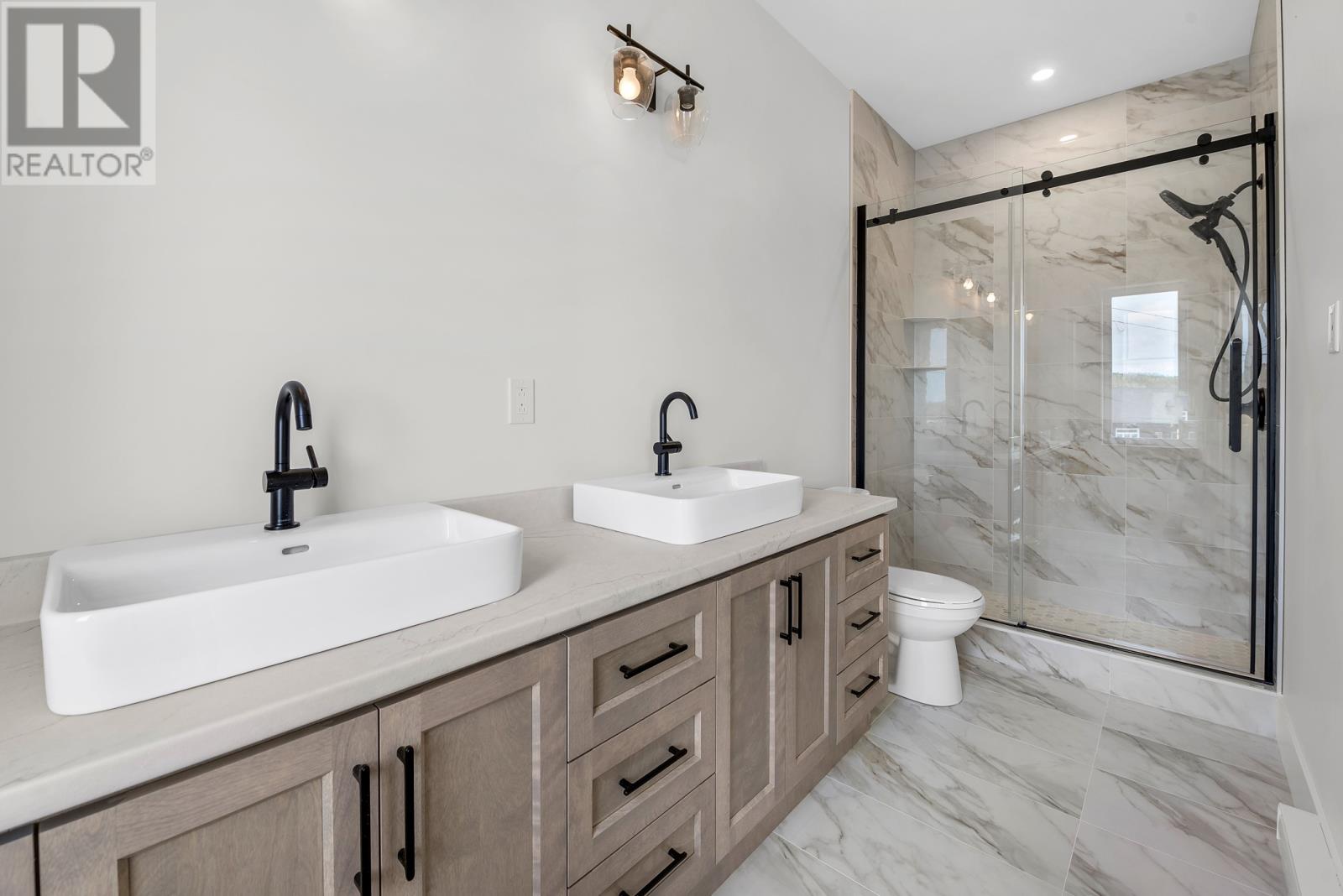 10 Papenburg Place Property Photo 10