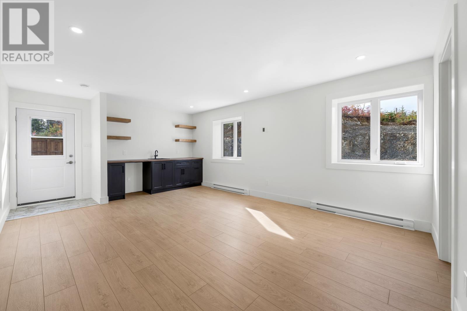 10 Papenburg Place Property Photo 16