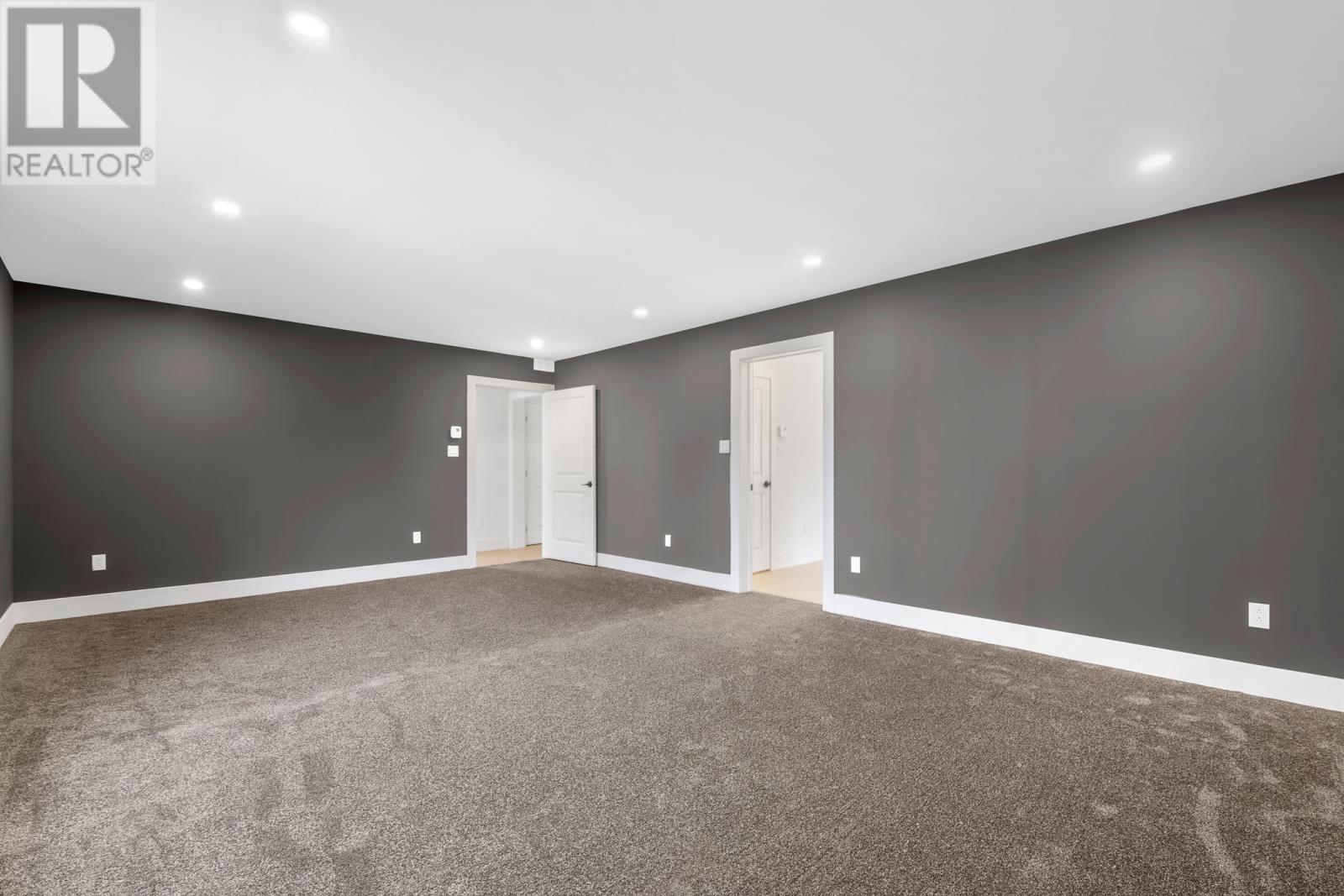 10 Papenburg Place Property Photo 18