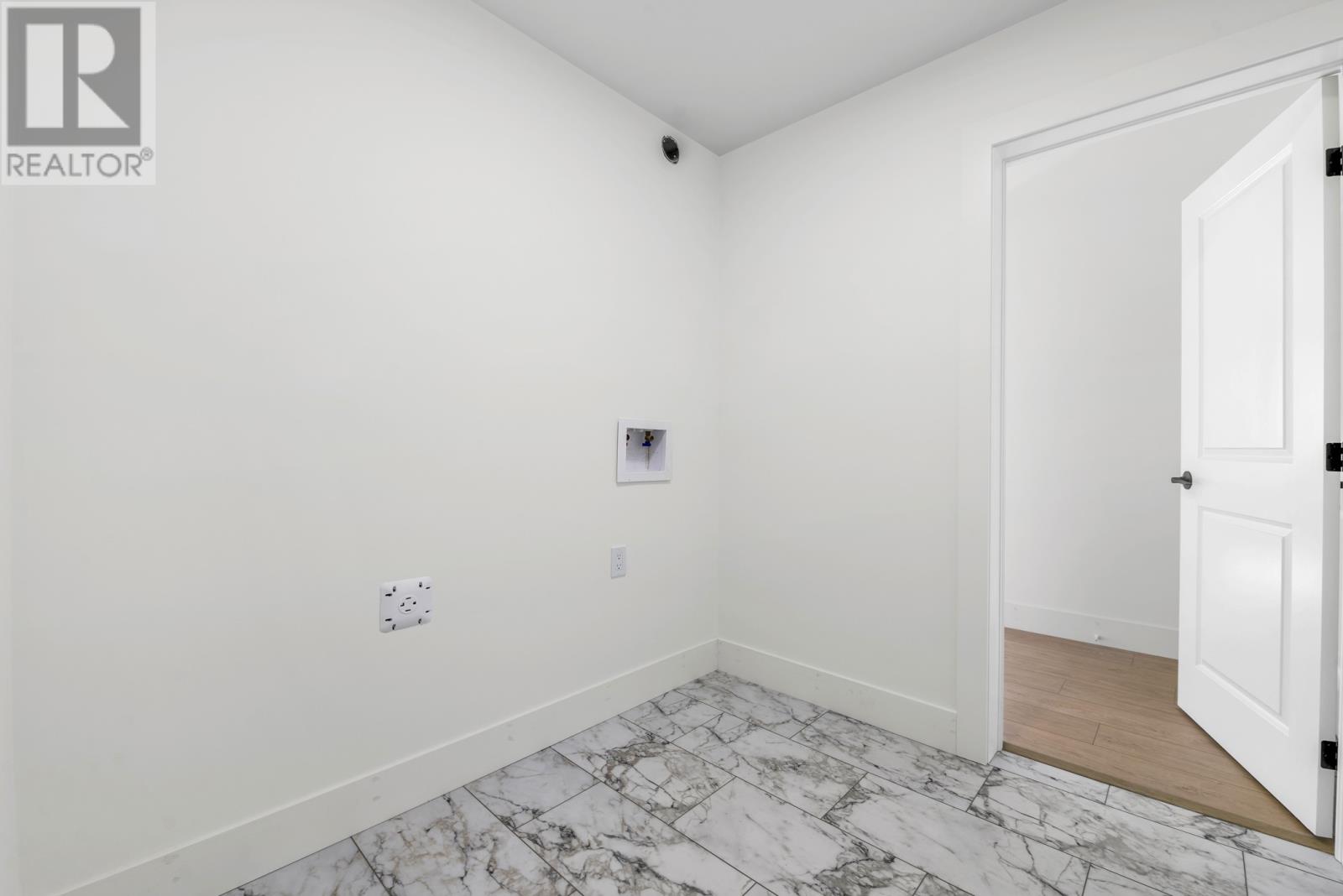 10 Papenburg Place Property Photo 22
