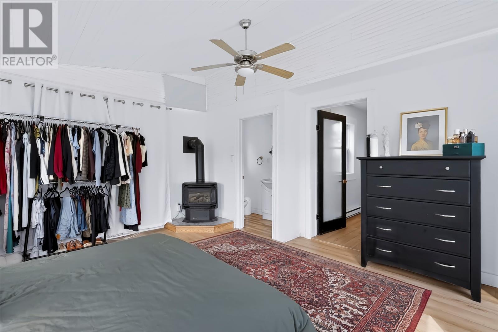 44-48 Beach Avenue Property Photo 26