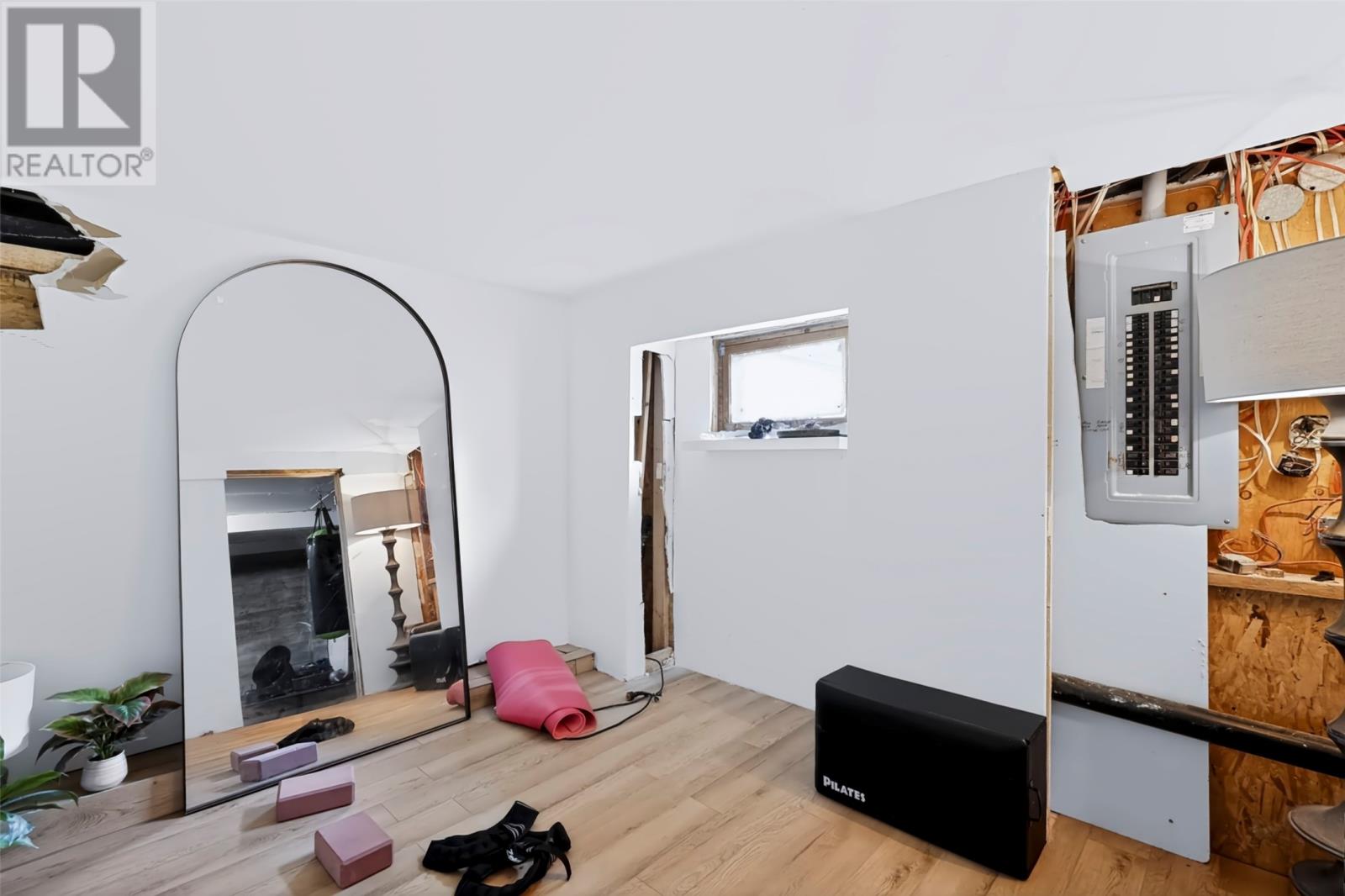 44-48 Beach Avenue Property Photo 43
