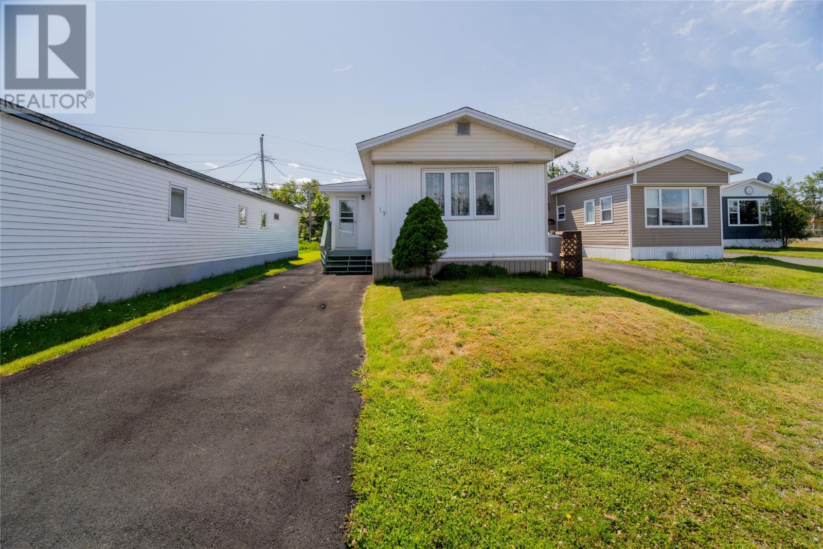 13 Hussey Drive Property Photo 1