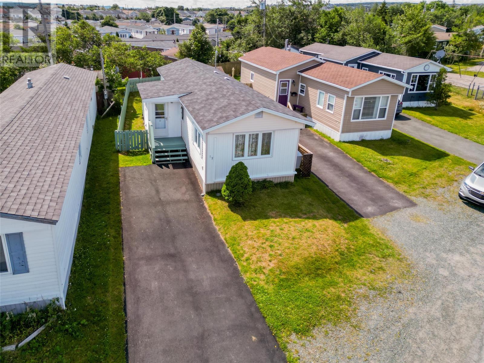 13 Hussey Drive Property Photo 12