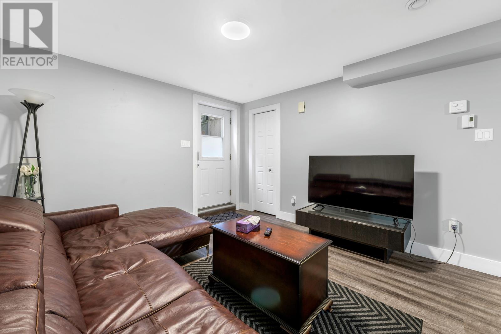 41 Oberon Street Property Photo 32