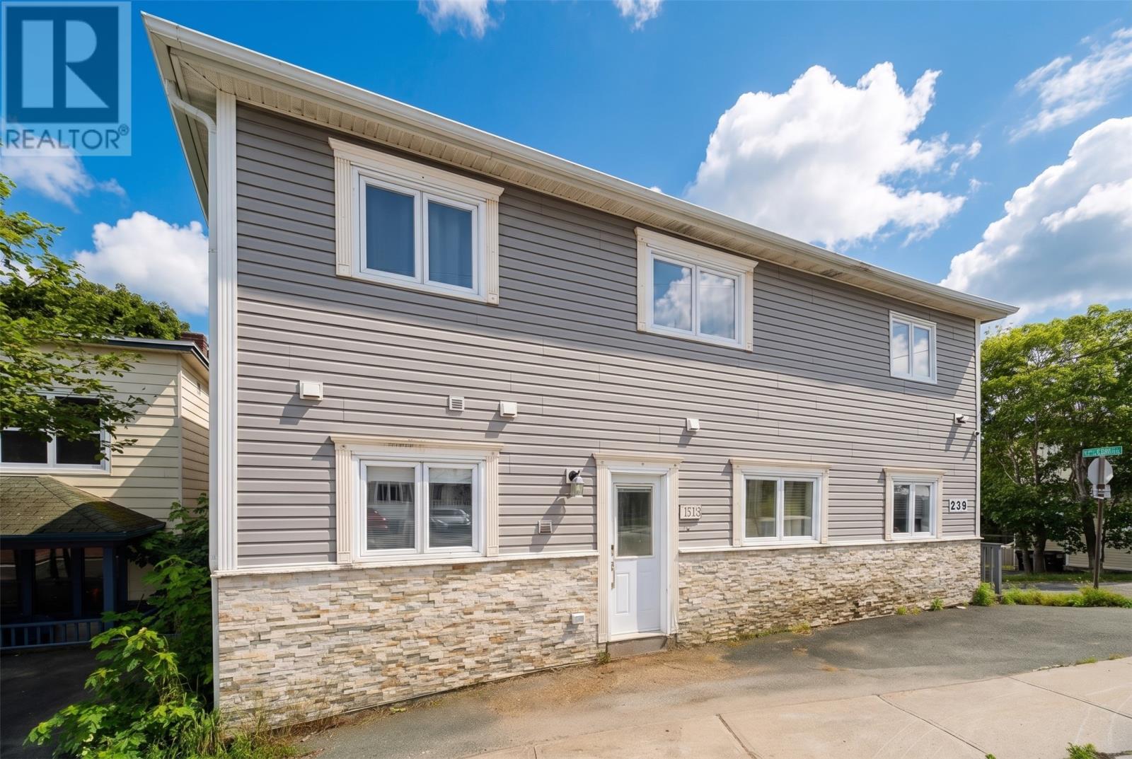 239 Craigmillar Avenue Unit#103