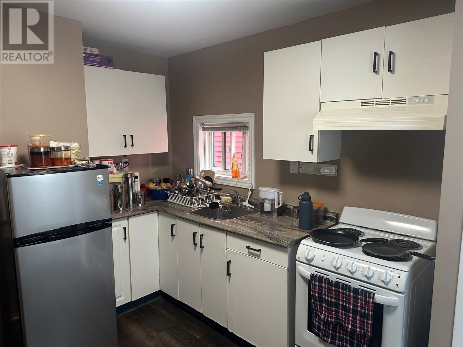 12 Blatch Avenue Property Photo 5