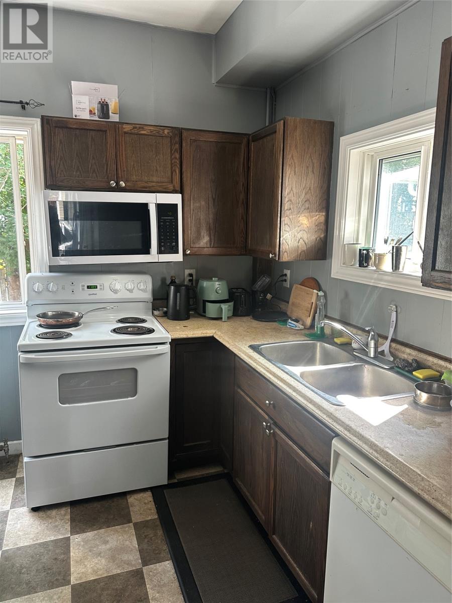 12 Blatch Avenue Property Photo 15