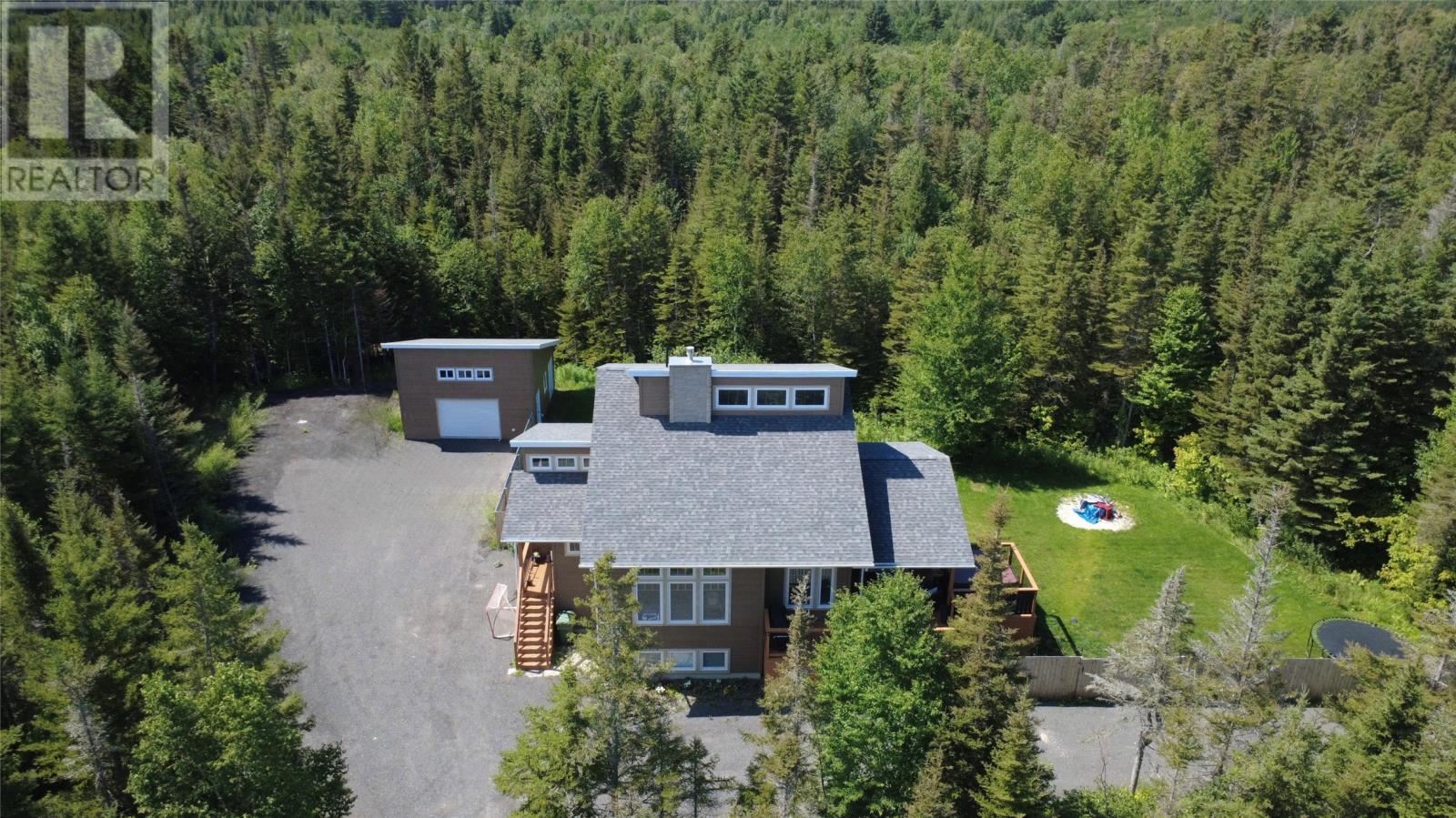 2 Scott Drive Property Photo 1