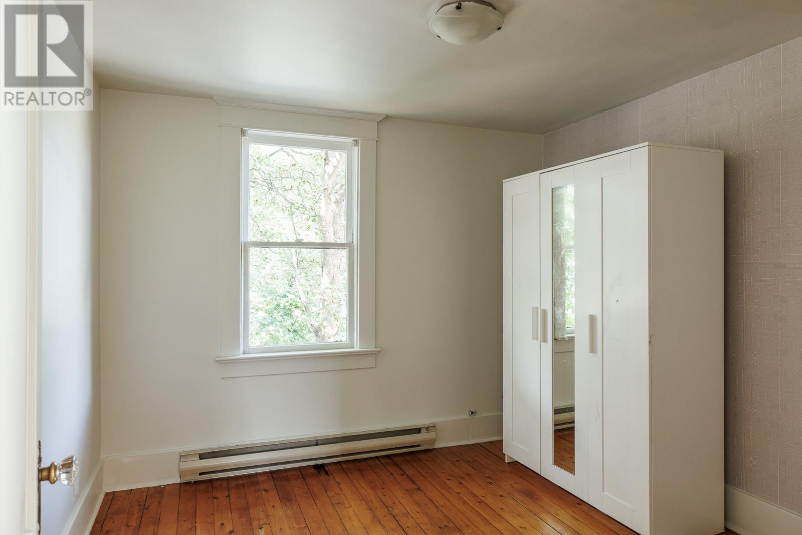 31 Craigmillar Avenue Property Photo 28