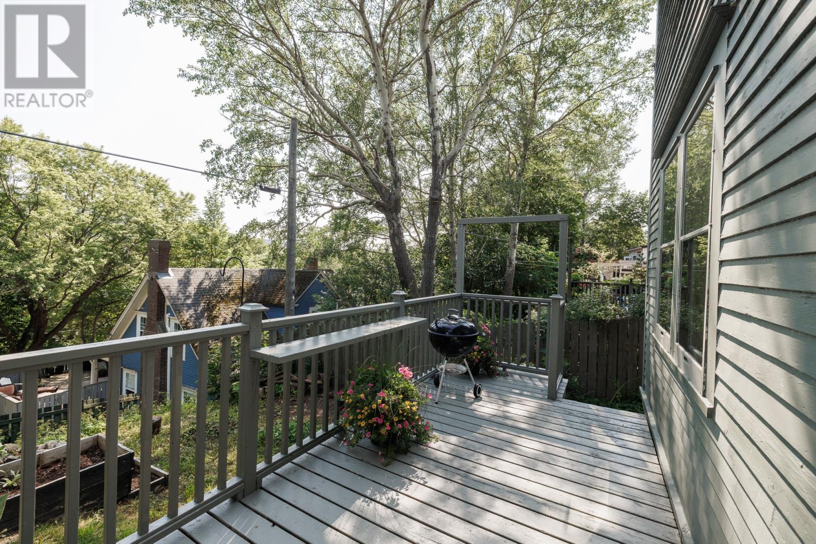 31 Craigmillar Avenue Property Photo 29