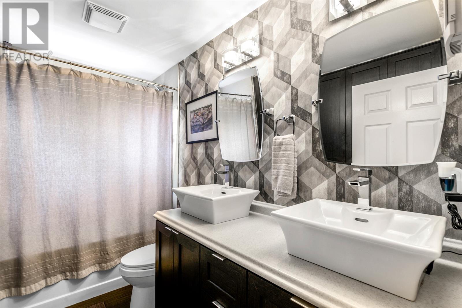 4 Emberley Place Property Photo 28