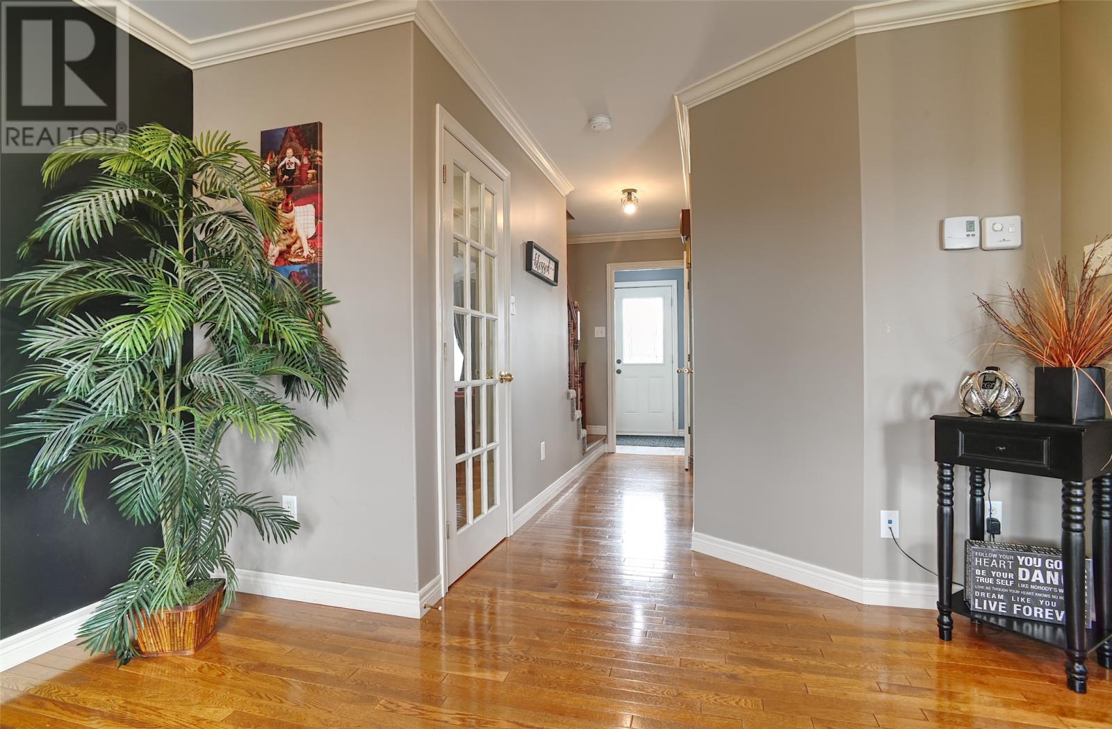 130 Green Acre Drive Property Photo 6