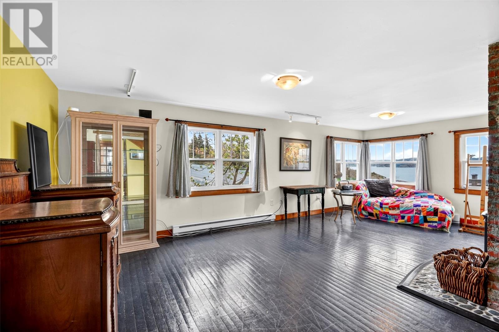 9 Bareneed Road Property Photo 16