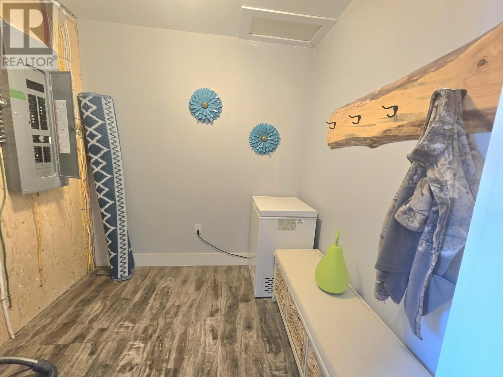 7 Little Paradise Road Property Photo 17