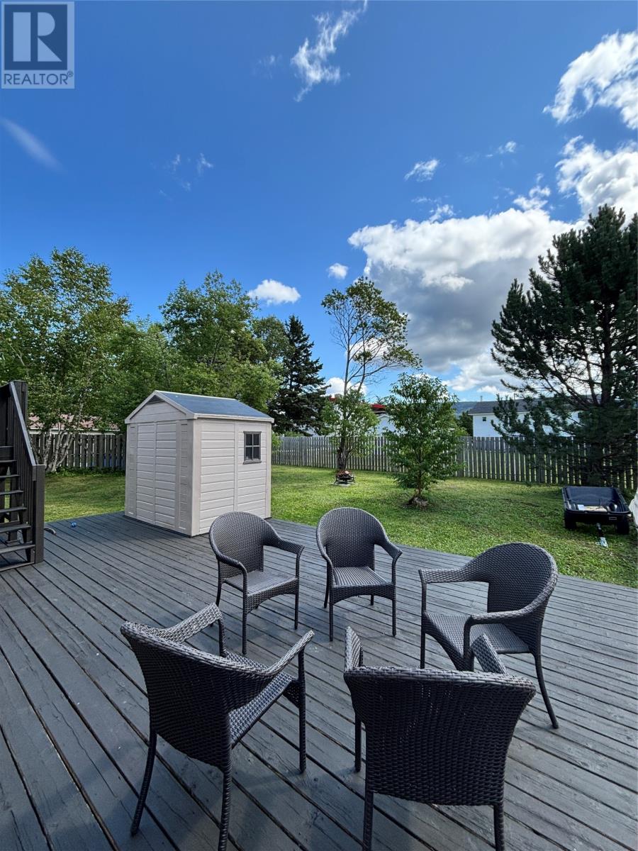 25 Bonia Avenue Property Photo 24
