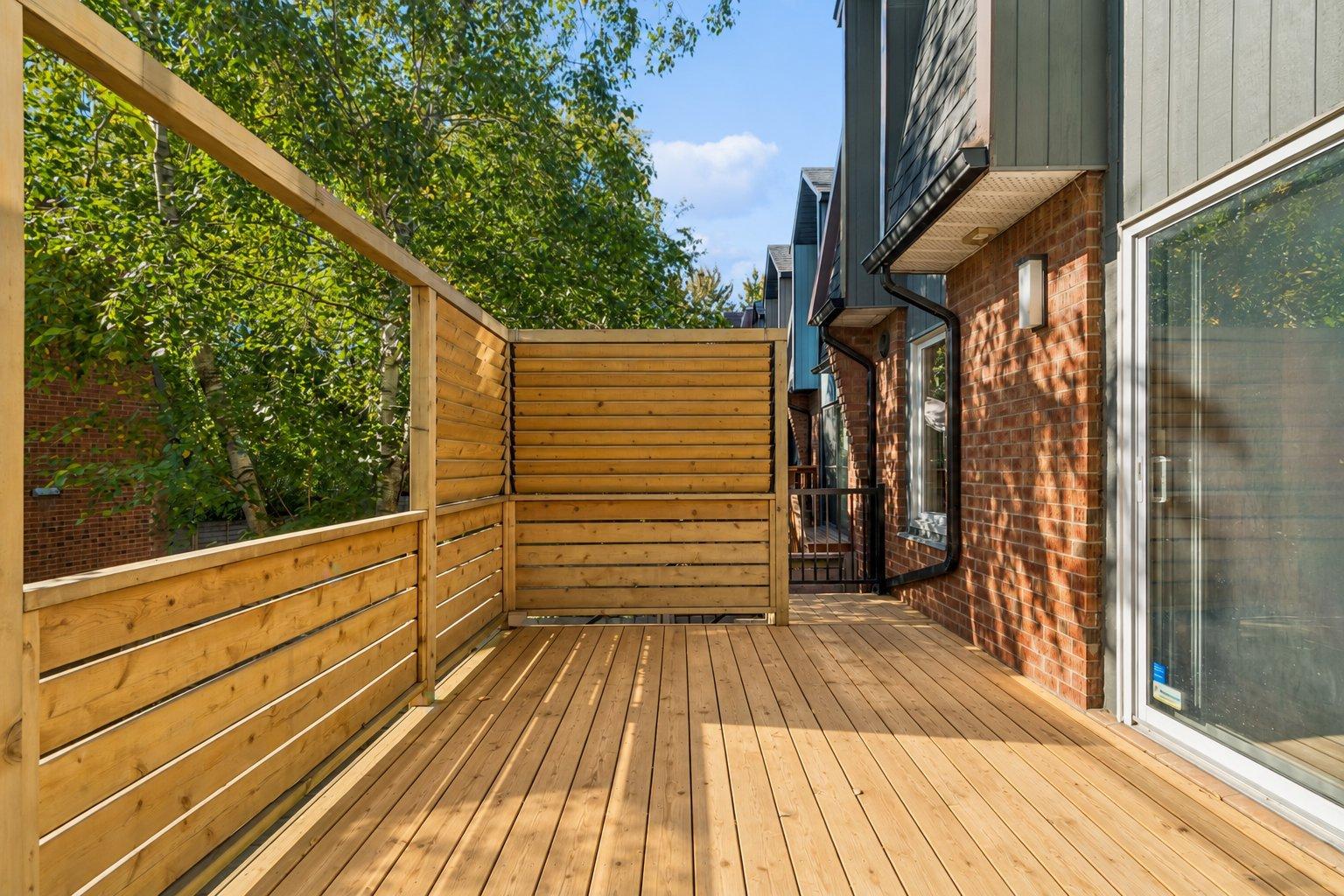 540 Rue Canning Property Photo 31