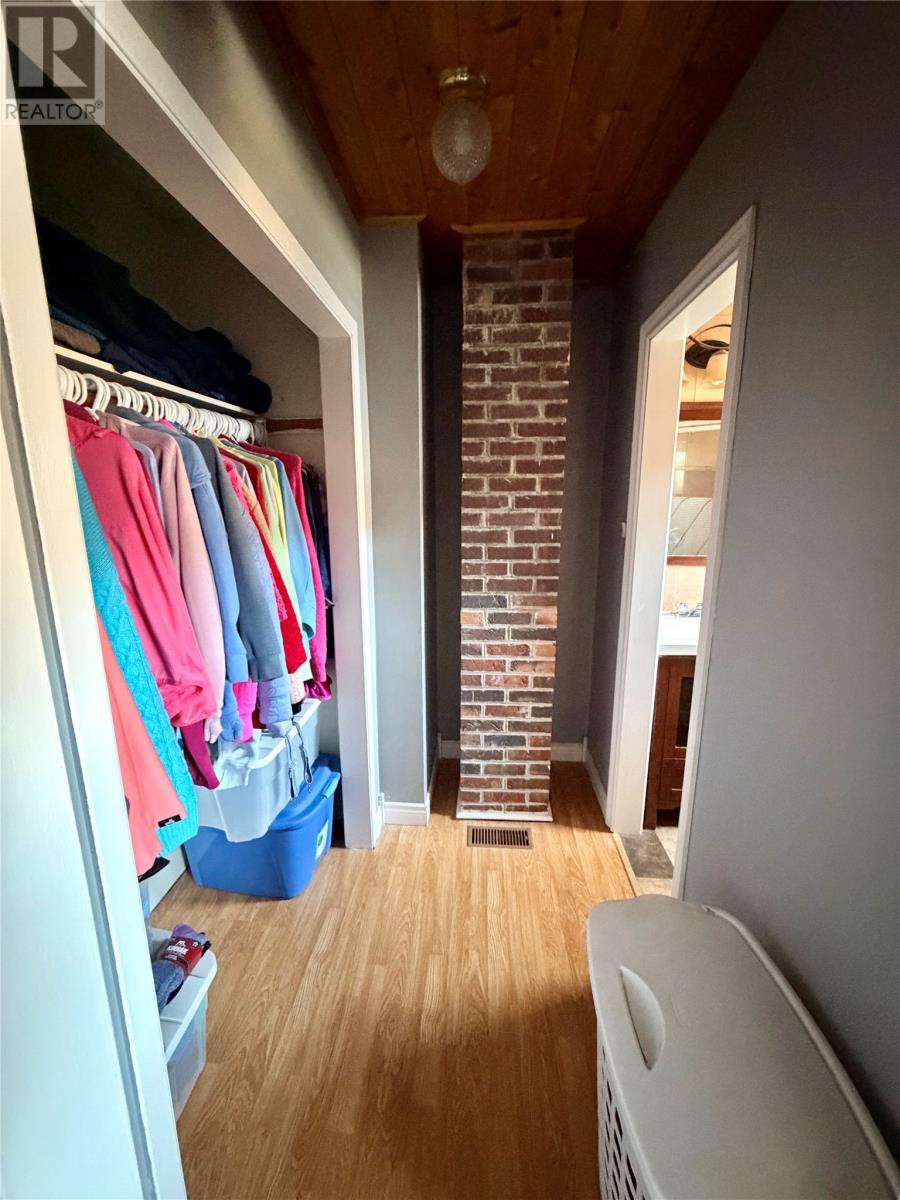 17 Hicks Road Property Photo 27