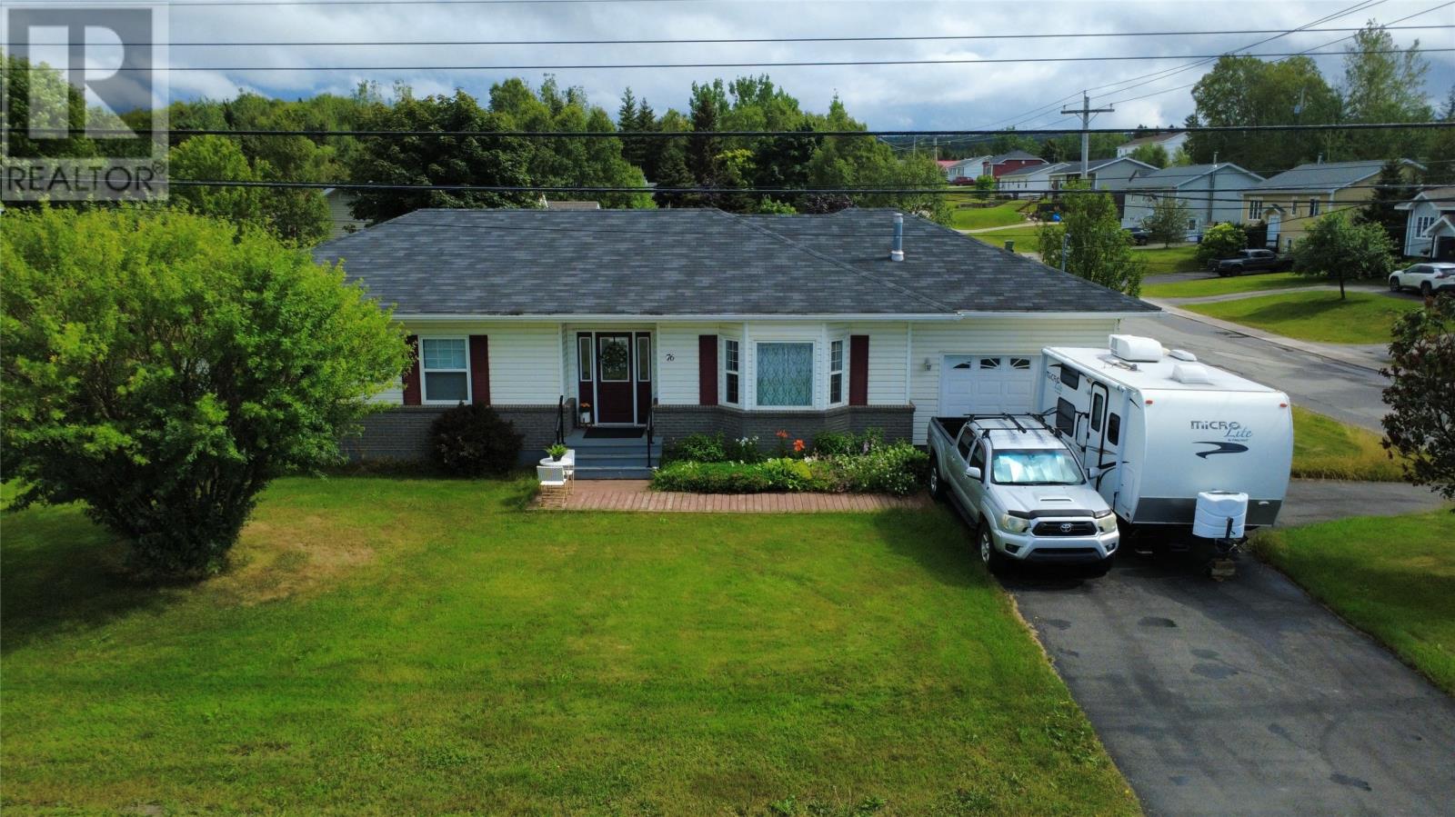 76 High Street Property Photo 1