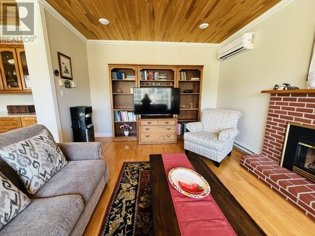 9 Seaview Crescent Property Photo 15