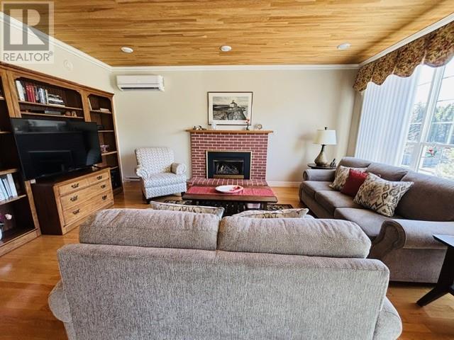 9 Seaview Crescent Property Photo 16