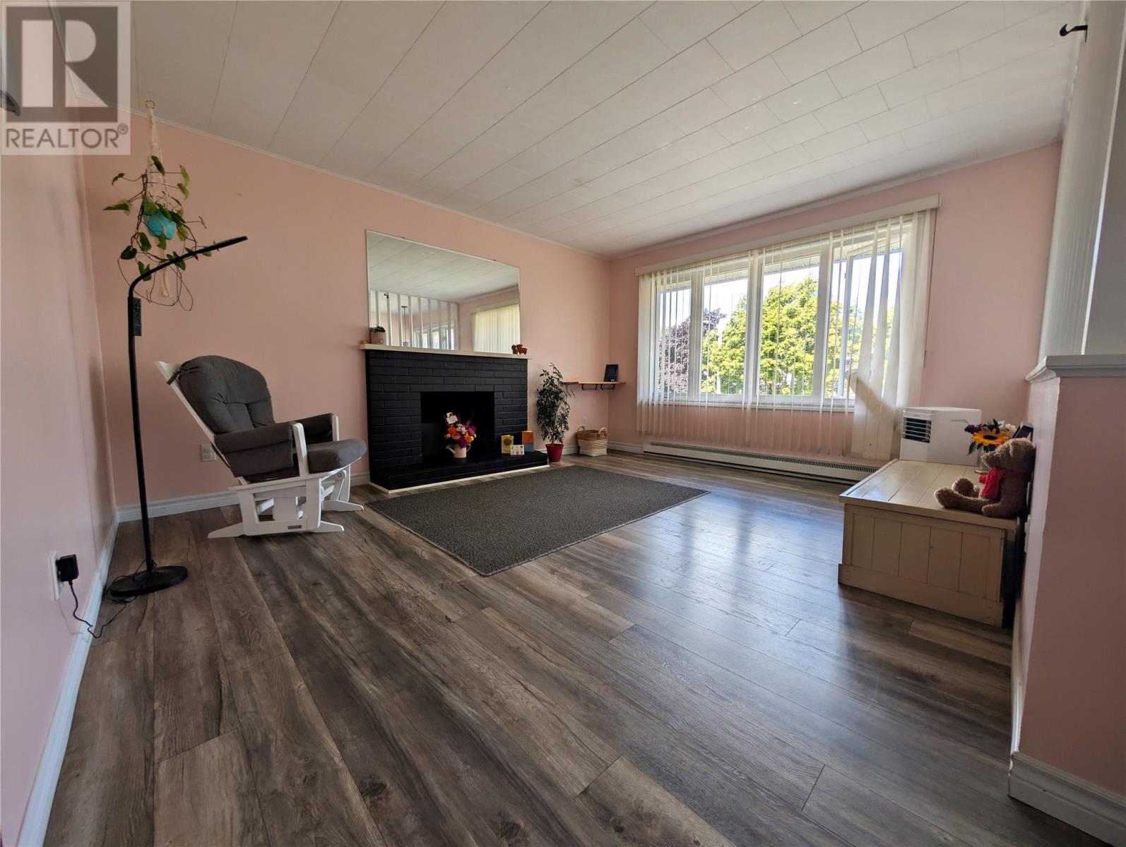 47 Grandy Avenue Property Photo 3