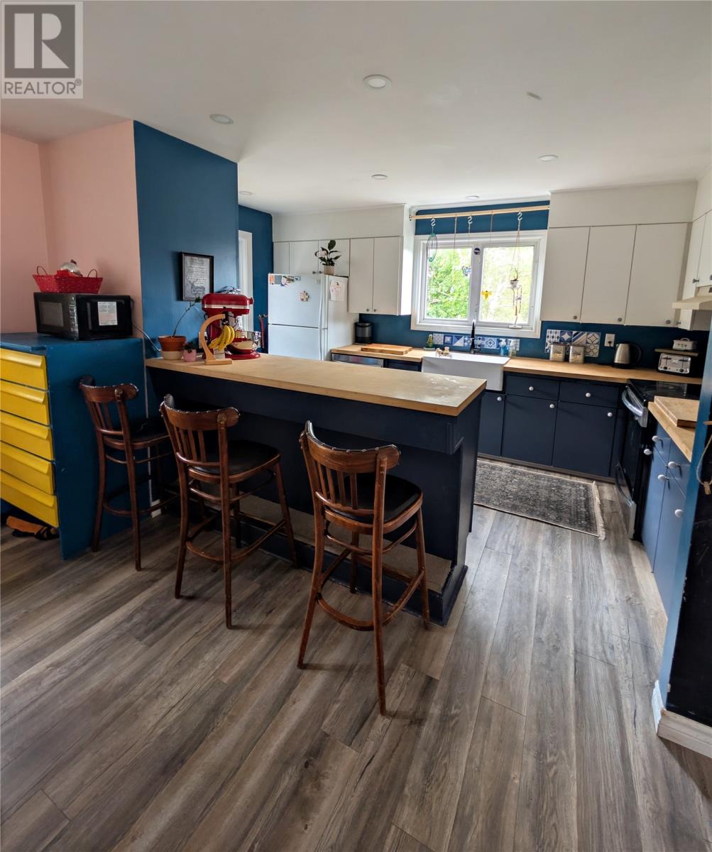 47 Grandy Avenue Property Photo 6