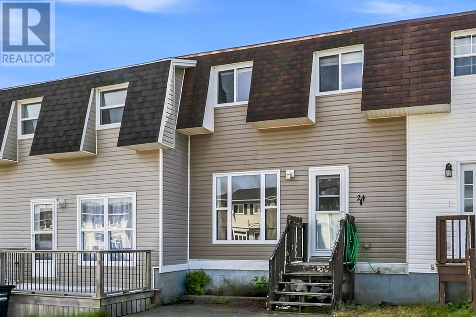 24 Nascopie Crescent