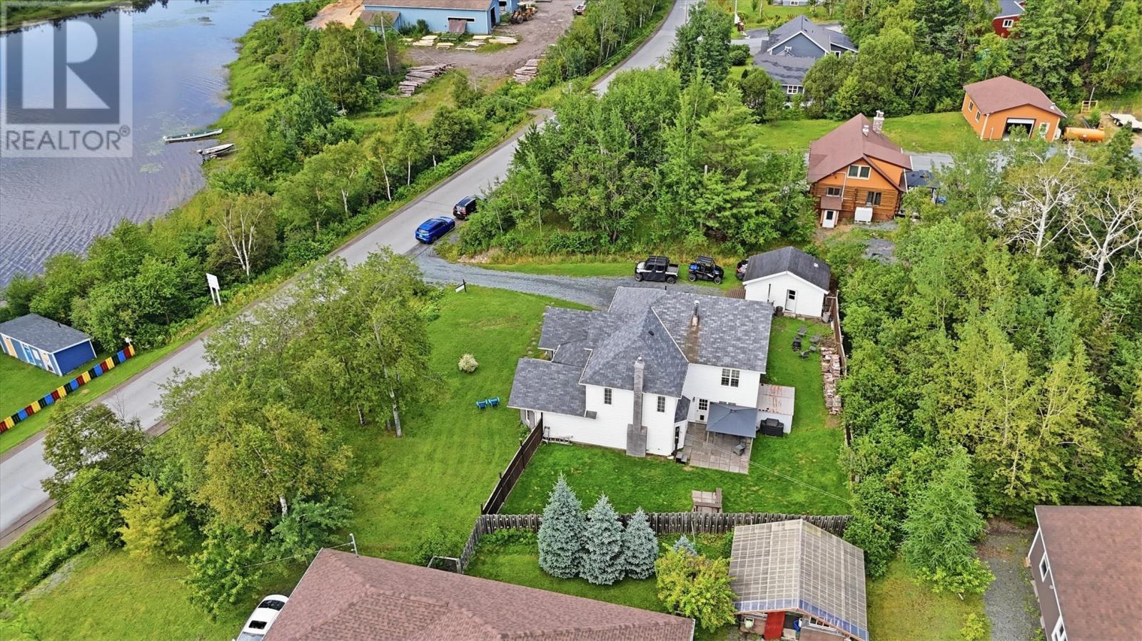 147 River Road Property Photo 2