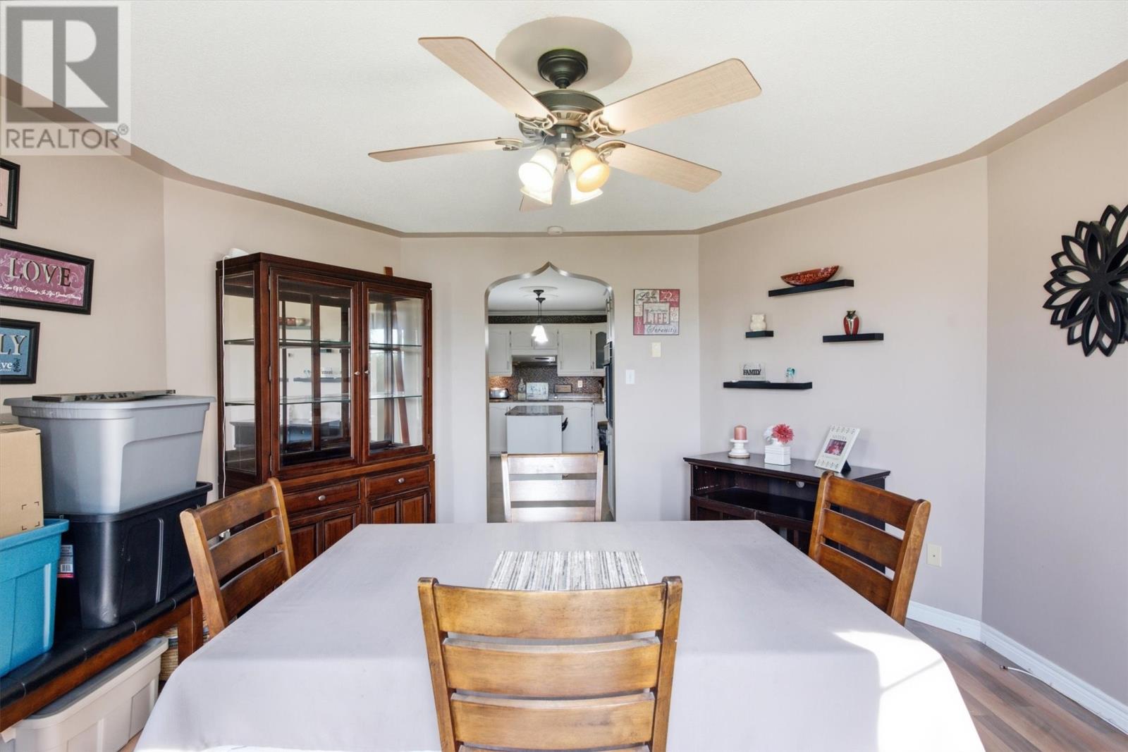 147 River Road Property Photo 7