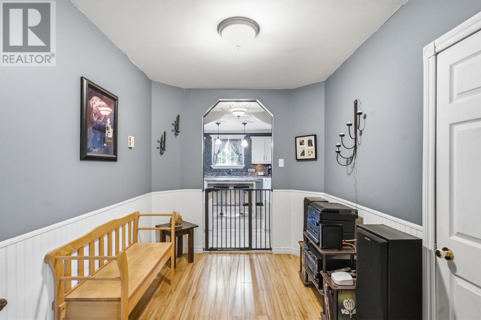 147 River Road Property Photo 12