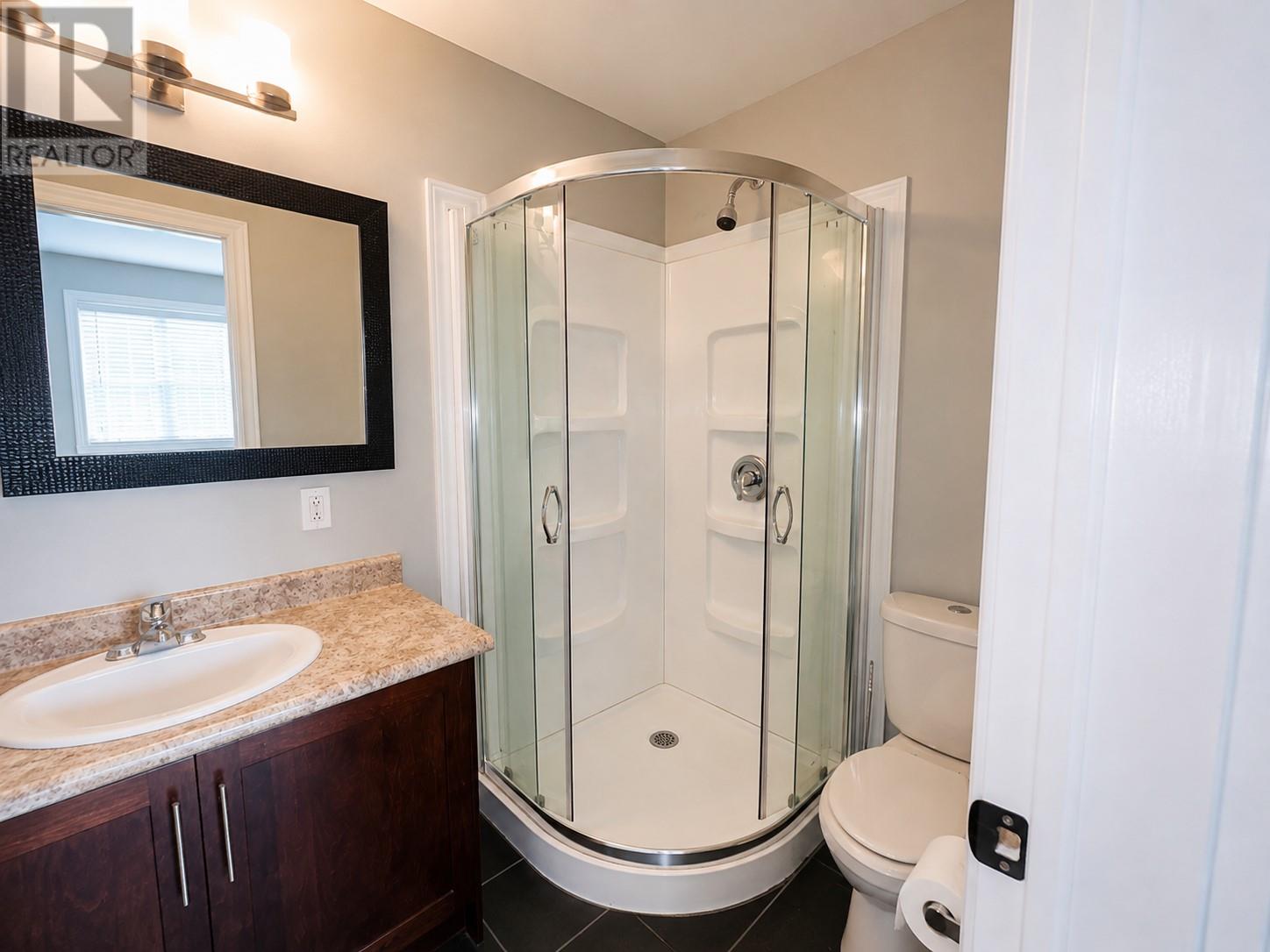 12 Douglas Street Property Photo 12